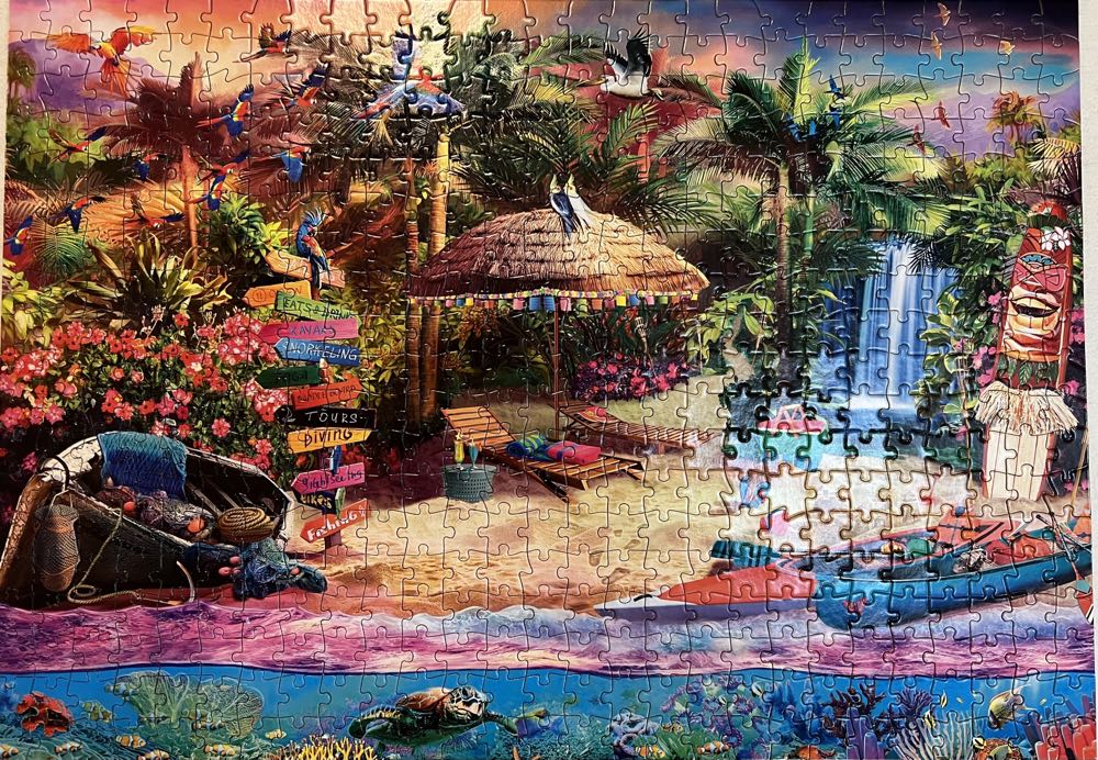 Tropical Island Holiday - Buffalo puzzle collectible [Barcode 079346037971] - Main Image 2