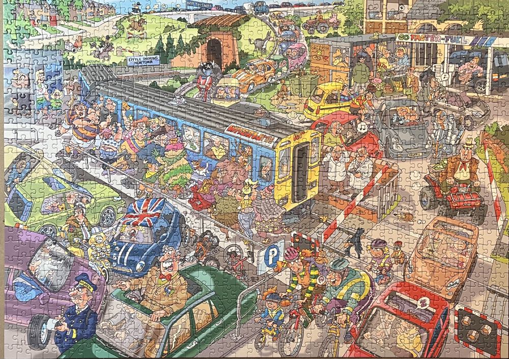Destiny #13 - Commuting Chaos! - Jumbo puzzle collectible [Barcode 8710126173046] - Main Image 2