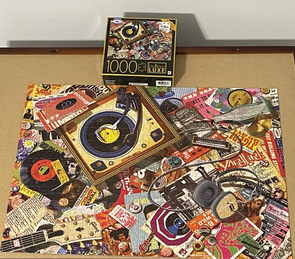 1960’s - Milton Bradley puzzle collectible [Barcode 778988300848] - Main Image 2