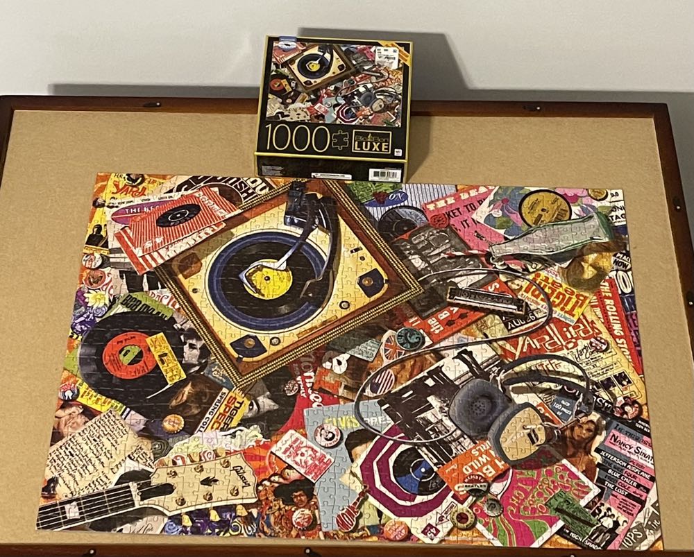 1960’s - Milton Bradley puzzle collectible [Barcode 778988300848] - Main Image 3