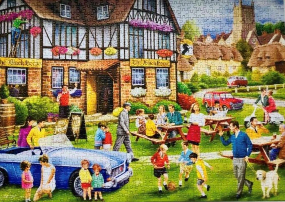 Pasty And A Pint - Gibsons puzzle collectible [Barcode 5012269061192] - Main Image 3