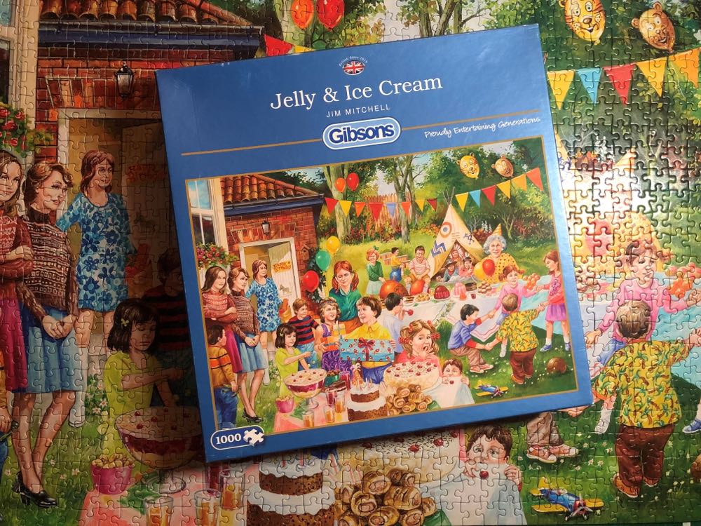 Jelly & Ice Cream Maken - Gibsons puzzle collectible [Barcode 5012269061956] - Main Image 4
