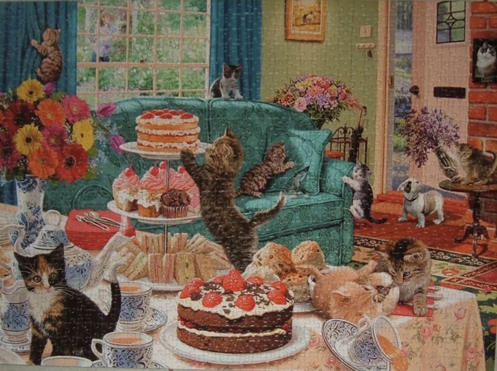 Feline Frenzy - Gibsons puzzle collectible [Barcode 5012269062199] - Main Image 3