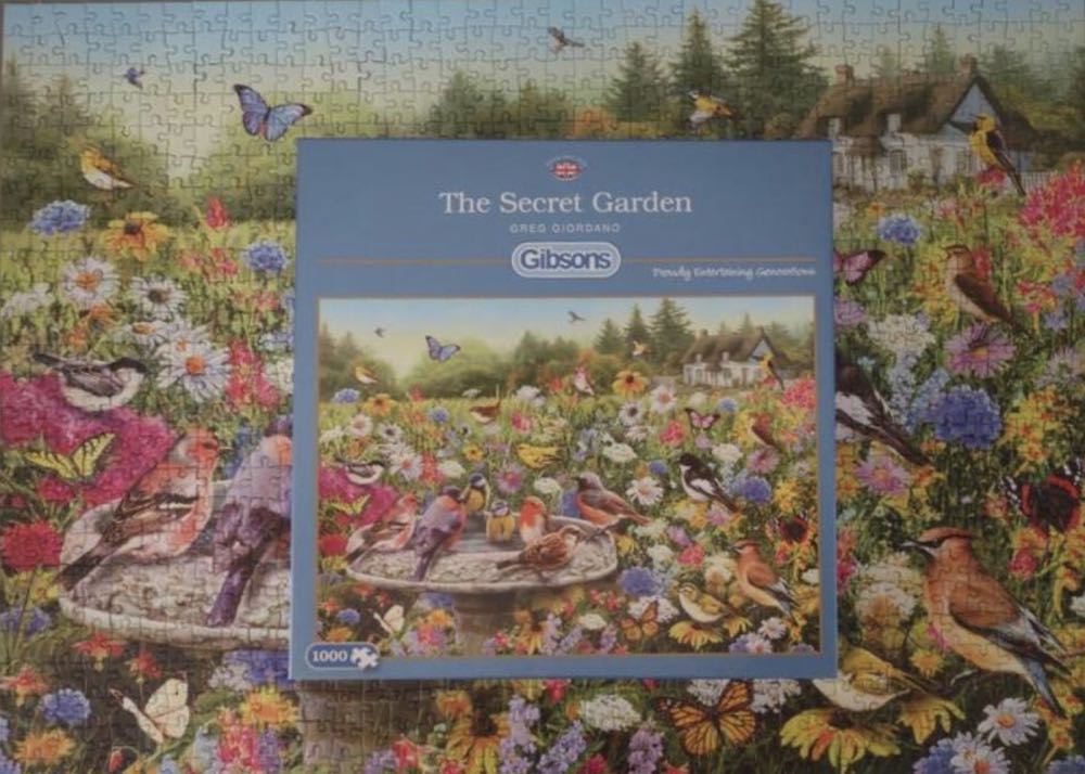 The Secret Garden - Gibsons puzzle collectible [Barcode 5012269061833] - Main Image 4
