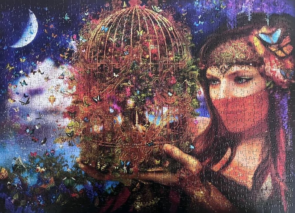 Her Butturfly Fairytale 🇨🇦 - KS Games puzzle collectible [Barcode 8697418015959] - Main Image 3