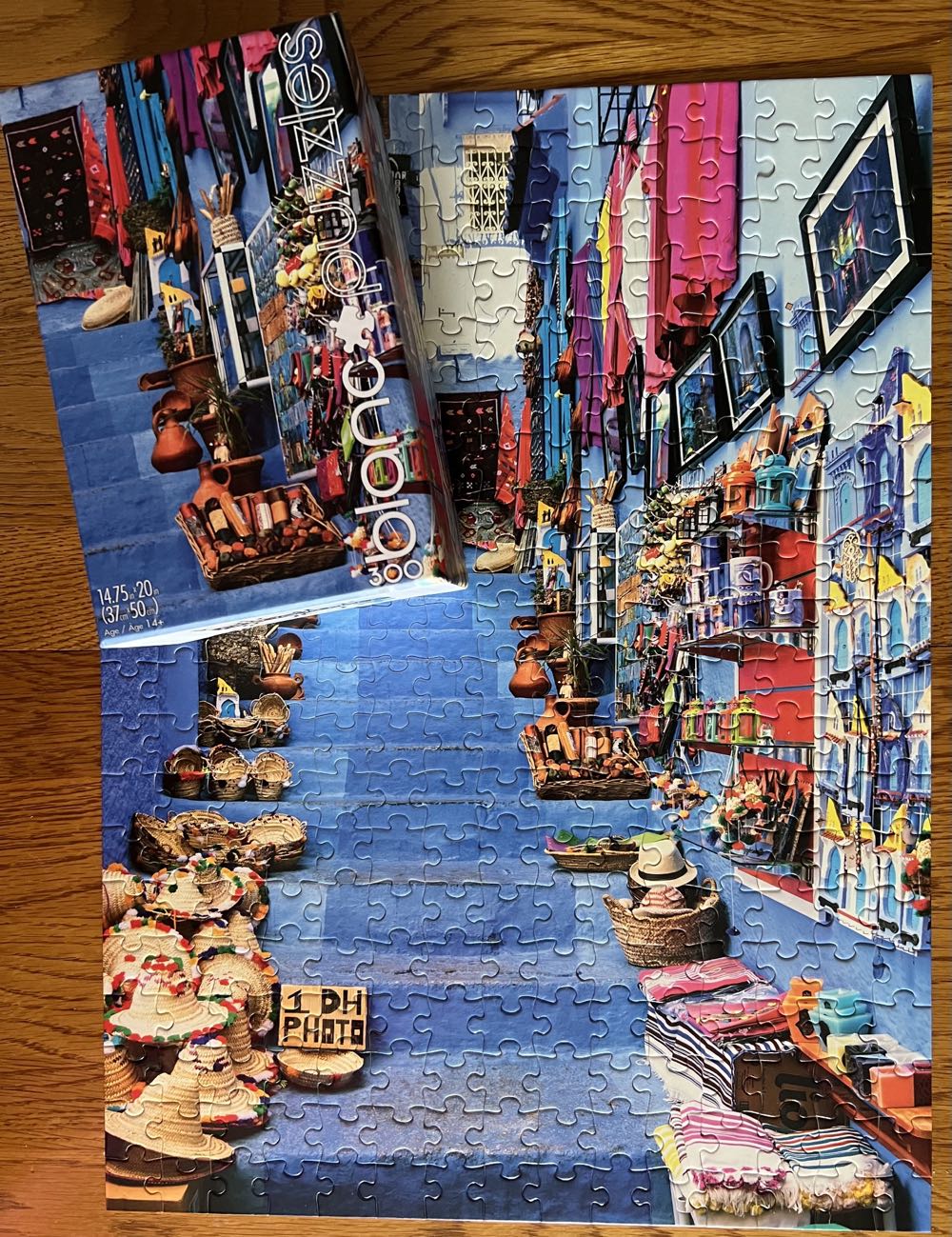 Blue City Morocco - Blanc Puzzles puzzle collectible [Barcode 079346533022] - Main Image 3