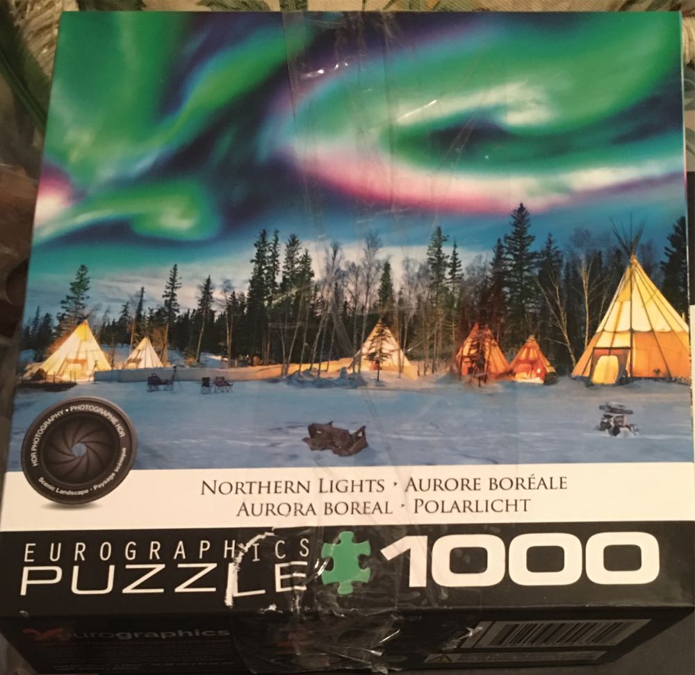 Northern Lights - Eurographics puzzle collectible [Barcode 628136554350] - Main Image 2
