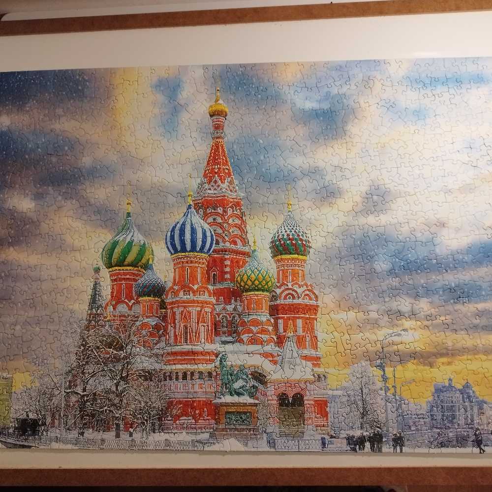 Moscow - Saint Basil’s Cathedral - EuroGraphics puzzle collectible [Barcode 628136656436] - Main Image 3