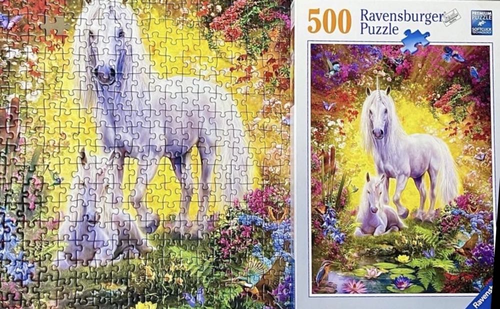Unicorn And Foal - Ravensburger puzzle collectible [Barcode 4005556148257] - Main Image 4