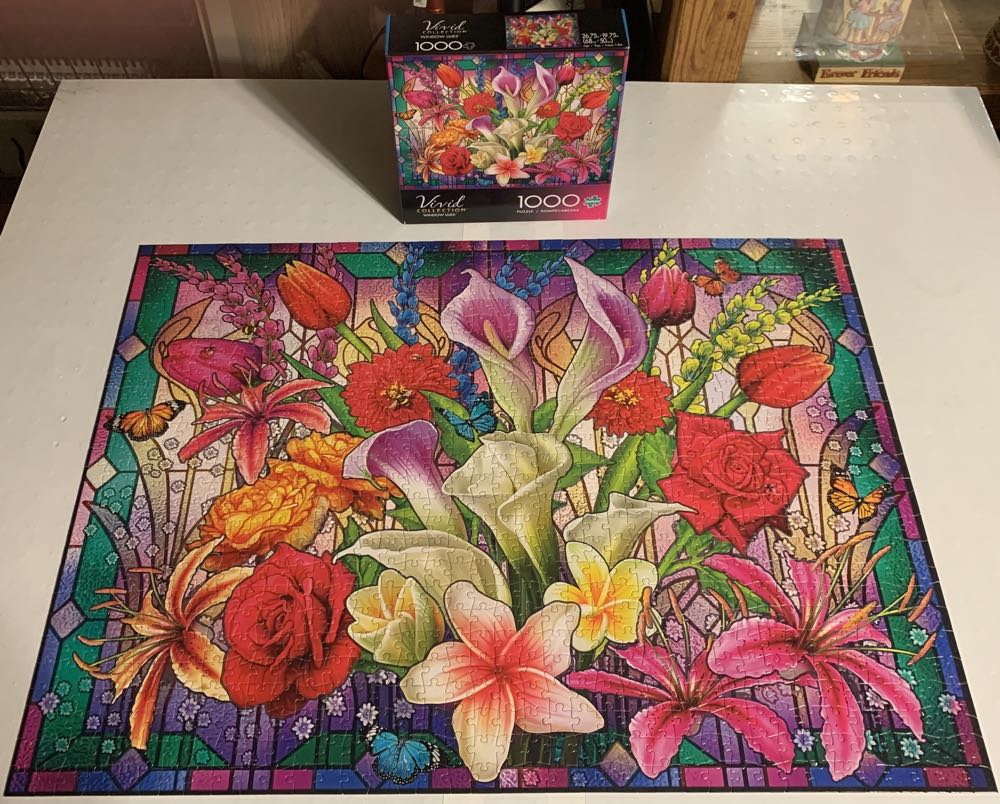 Window Lilies - Buffalo puzzle collectible [Barcode 079346122158] - Main Image 2