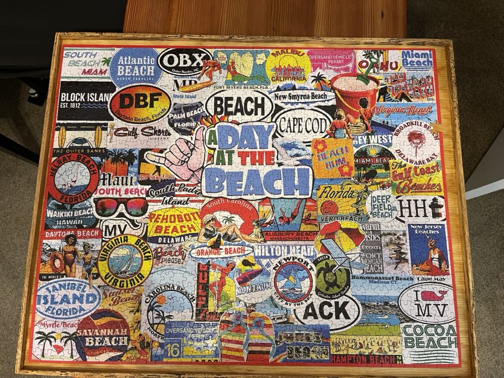 A Day At The Beach - SOLD - White Mountain puzzle collectible - Main Image 2