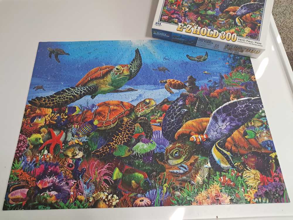 Amazing Sea Turtles - For Sale - White Mountain puzzle collectible [Barcode 724819260713] - Main Image 3