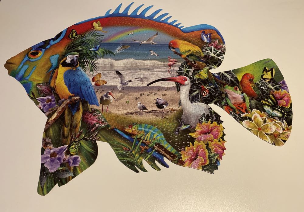 Beachfront - SunsOut puzzle collectible [Barcode 796780960183] - Main Image 2