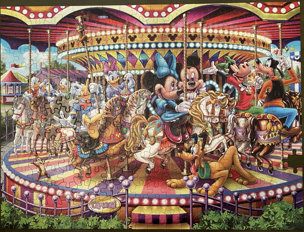 Mickey and Minnie On a Carousel - Ceaco puzzle collectible [Barcode 021081222686] - Main Image 3