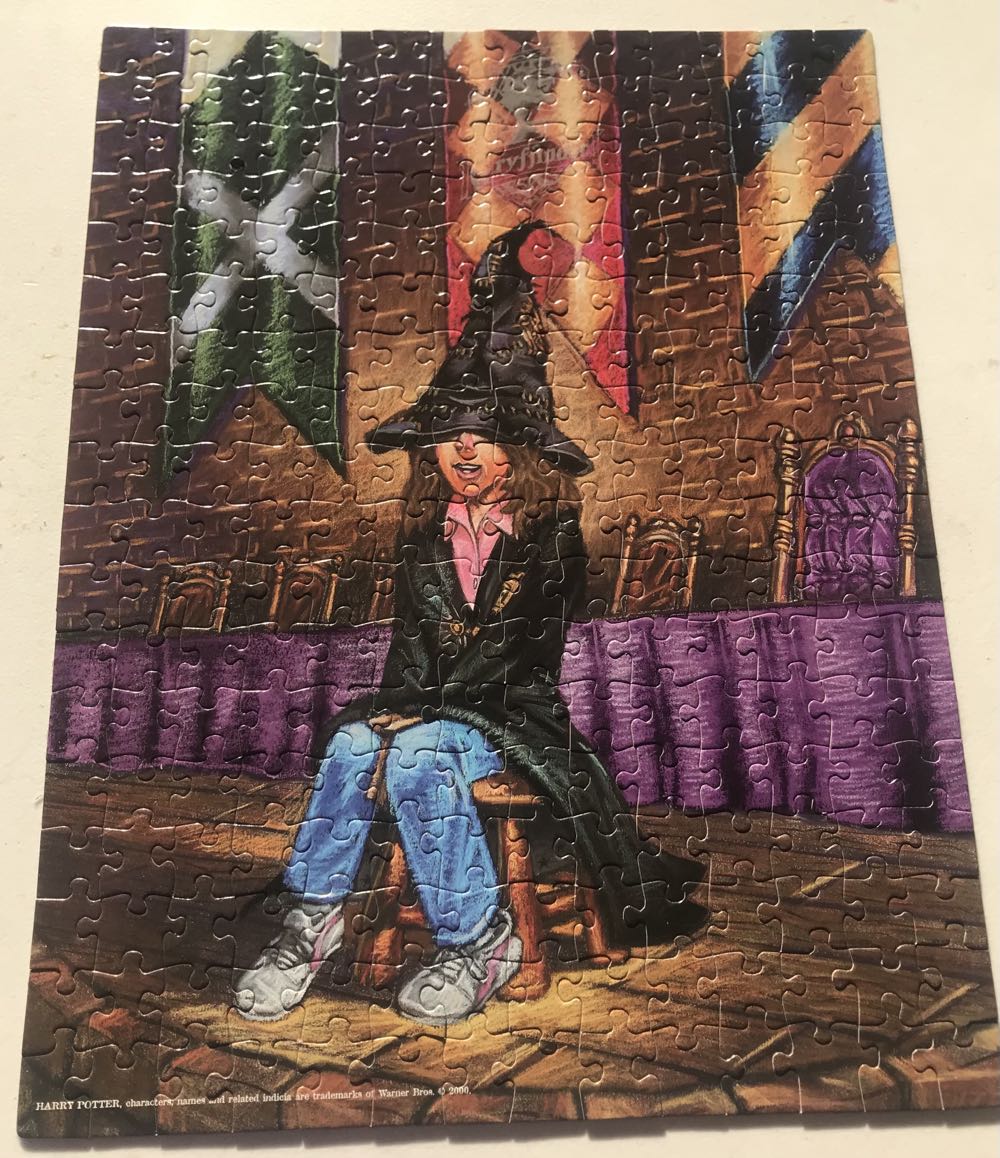 Hermione Granger & the Sorting Hat 🧙🏻‍♀️ - BePuzzled 🇦🇺 puzzle collectible [Barcode 023332313624] - Main Image 3