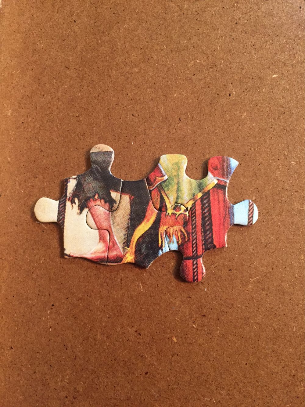 FORTY THIEVES - White Mountain Puzzles puzzle collectible [Barcode 724819250264] - Main Image 4