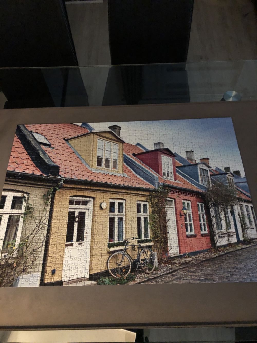 Scandinavian Places, Aarhus, Denmark NEW - Ravensburger puzzle collectible [Barcode 4005556167418] - Main Image 3