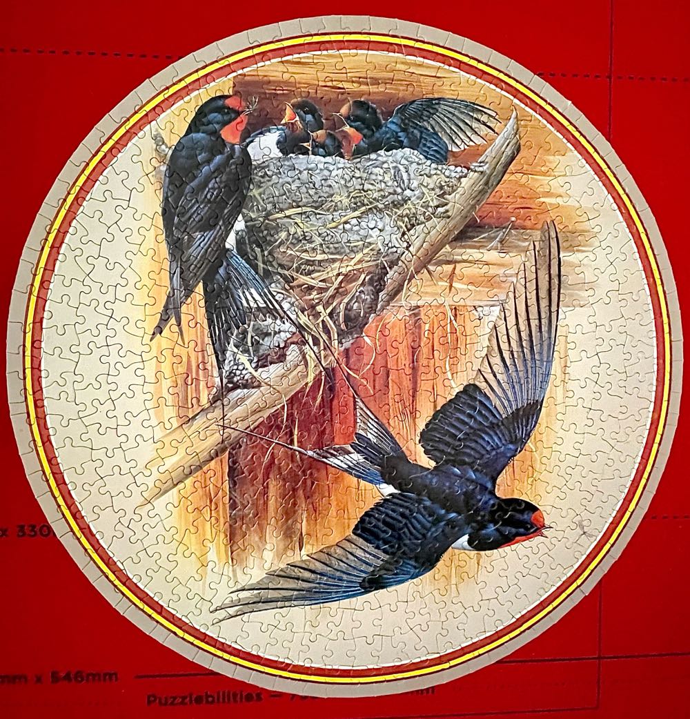 Corona - Swallows - Milton Bradley puzzle collectible - Main Image 2