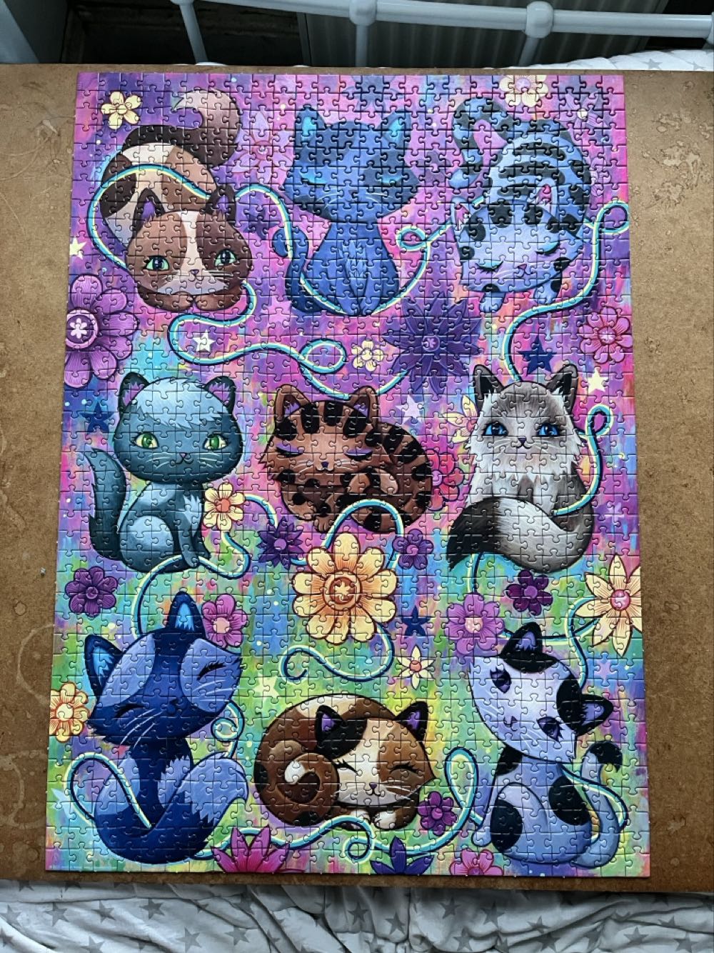 Dreaming Kitty Cats - HEYE puzzle collectible [Barcode 4001689299552] - Main Image 2