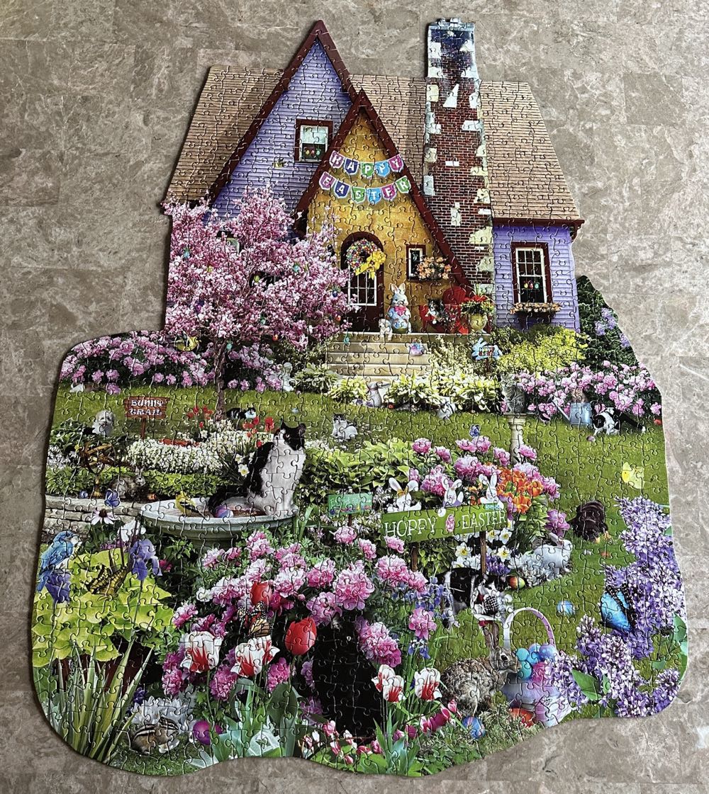 Easter On The Lawn - SunsOut puzzle collectible [Barcode 796780955622] - Main Image 3