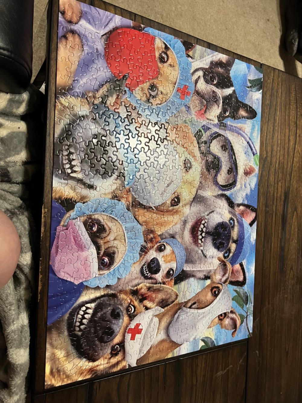 Selfies Dog Masked -  Ceaco puzzle collectible [Barcode 9781940271446] - Main Image 2