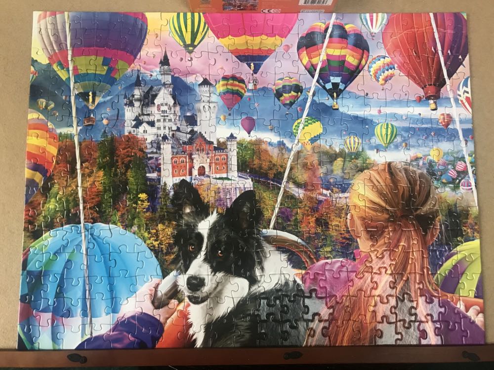 Neuschwanstein Balloons Karen  - MasterPieces puzzle collectible [Barcode 705988320323] - Main Image 3
