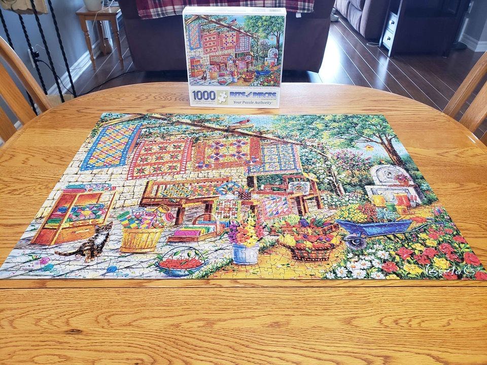 Summertime And The Quilting Is Easy - Bits & Pieces puzzle collectible [Barcode 192949041326] - Main Image 3