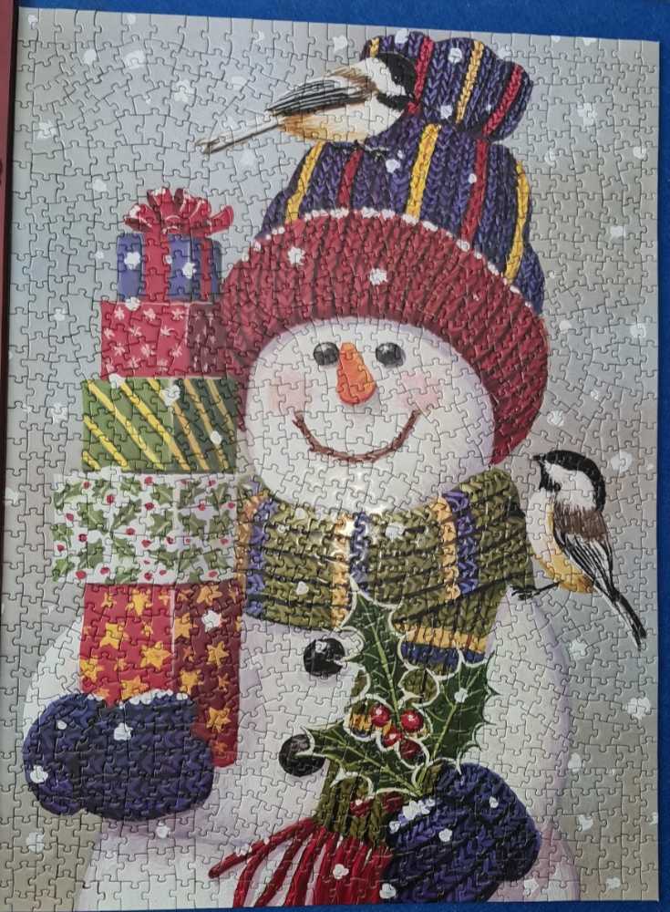 Snowman With Presents - Bits And Pieces puzzle collectible [Barcode 192949005755] - Main Image 2