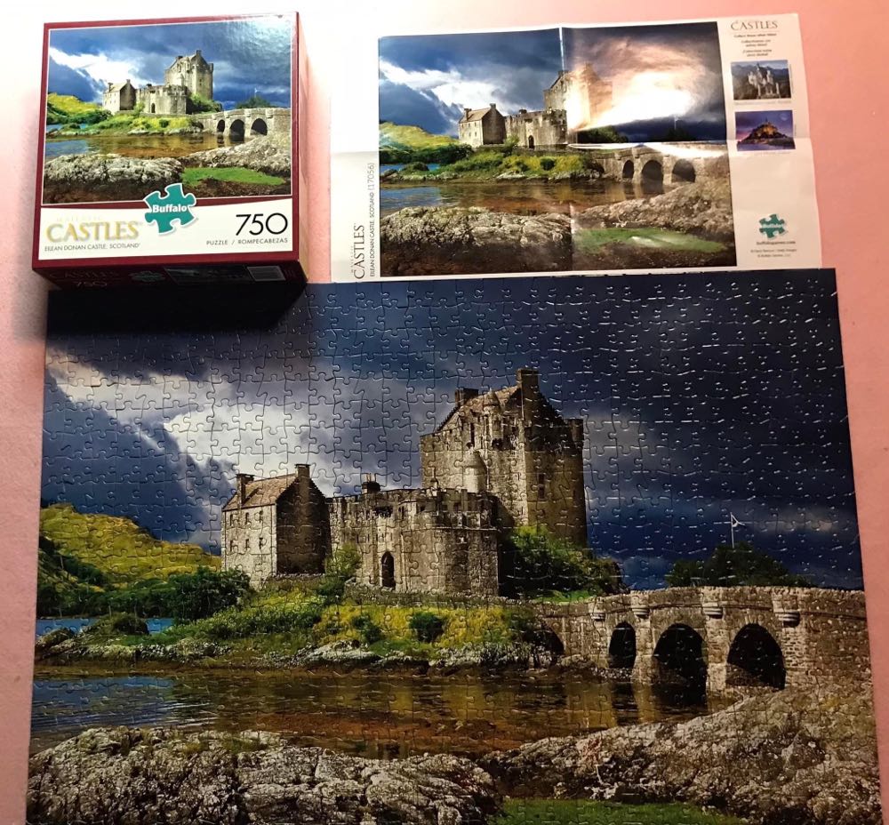Eilean Donan Castle, Scotland - Buffalo puzzle collectible [Barcode 079346170562] - Main Image 3