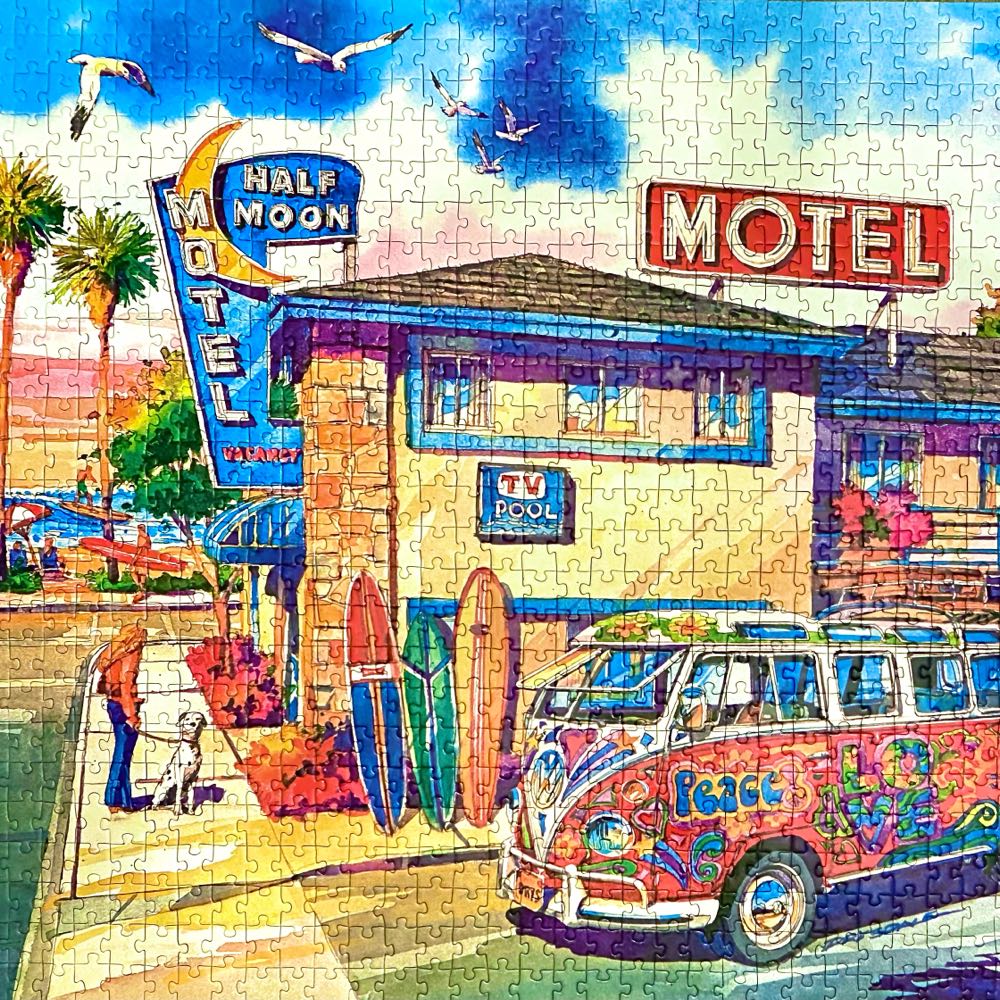 Half Moon - Cra-Z-Art puzzle collectible [Barcode 4895145420600] - Main Image 2