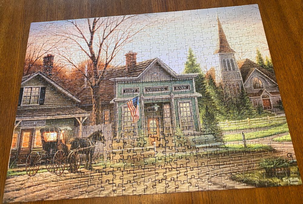 Office Hours - White Mountain puzzle collectible [Barcode 724819259038] - Main Image 3