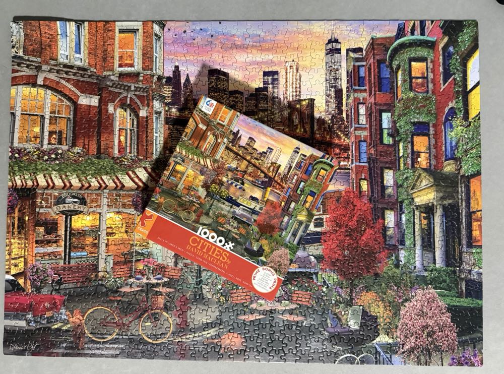 Cities: Brooklyn Bakery - Ceaco 🇺🇸 puzzle collectible [Barcode 021081310451] - Main Image 4
