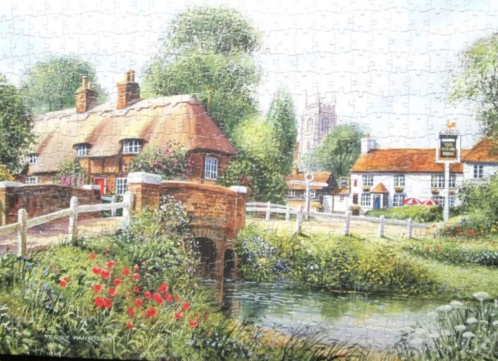 Heart Of The Village. SOLD  - Gibsons 🇬🇧 puzzle collectible [Barcode 5012269030433] - Main Image 3