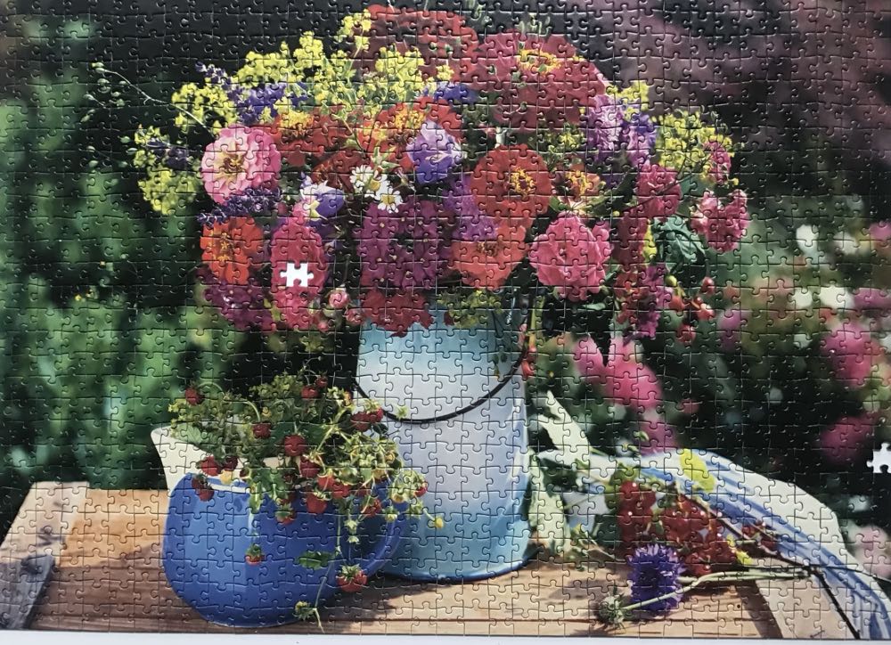 Colourful Flower Bouquet - Ravensburger puzzle collectible [Barcode 4005556153473] - Main Image 2