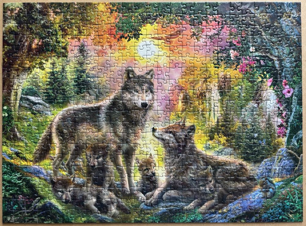 Wolf Family In The Sunshine - Swapped - Ravensburger puzzle collectible [Barcode 4005556147458] - Main Image 2