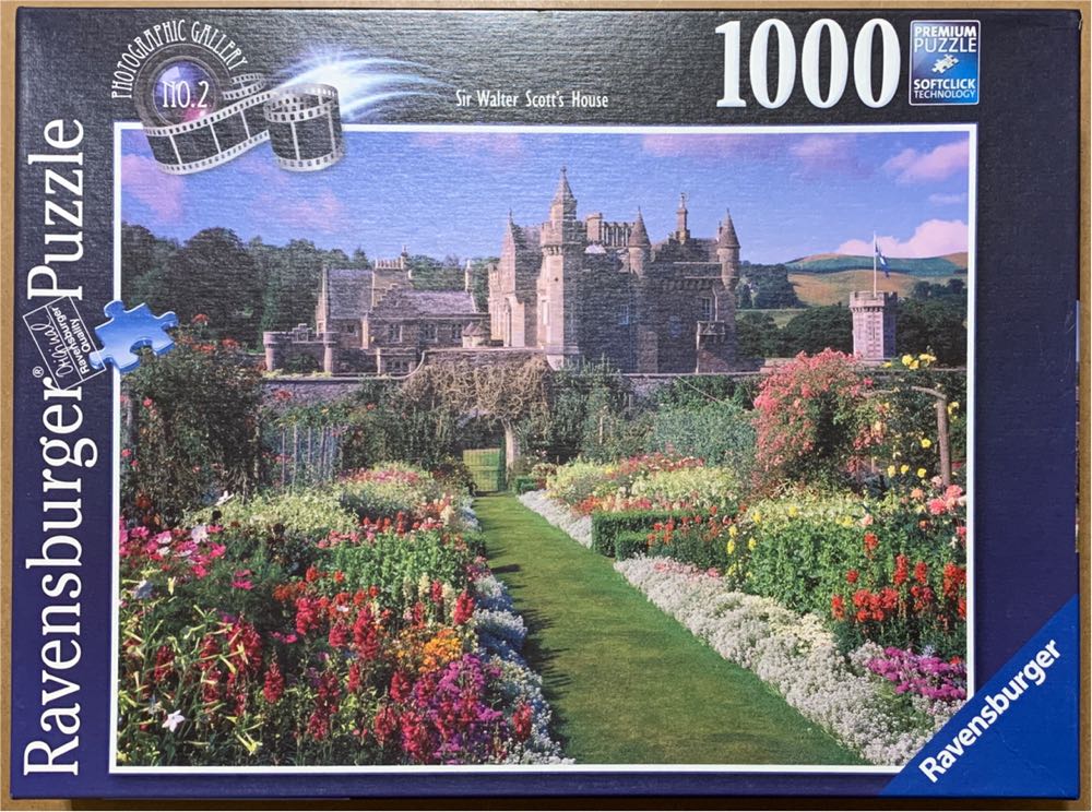 Sir Walter Scott’s House - Ravensburger puzzle collectible [Barcode 4005556191277] - Main Image 2