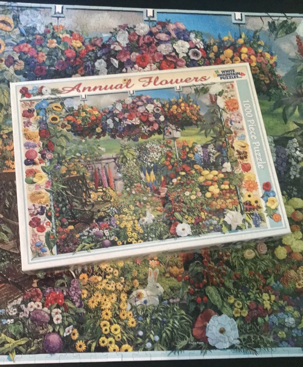 Annual Flowers/Verified/bigbox - White Mountain Puzzles puzzle collectible [Barcode 724819250035] - Main Image 3
