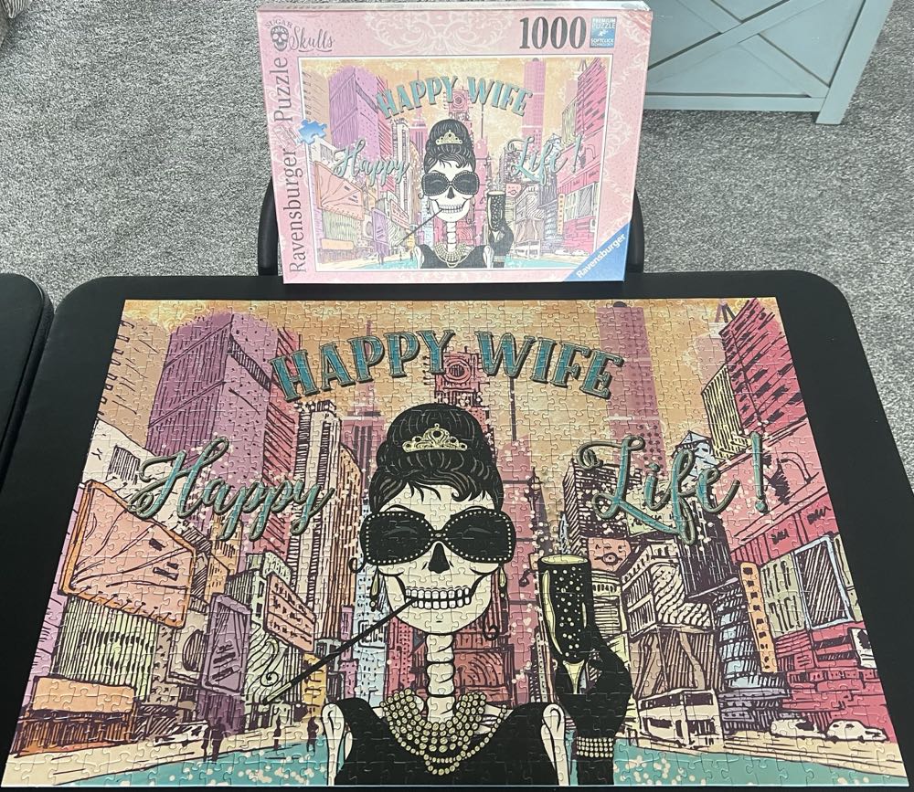 Happy Wife Happy Life-NEW-851, 5/30/25-SOLD - Ravensburger puzzle collectible [Barcode 4005556198313] - Main Image 3