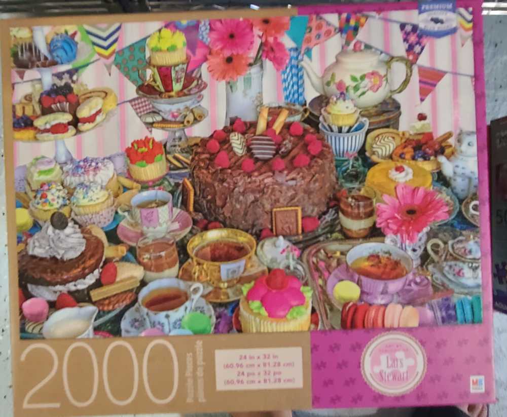 Tea & Cake Party  - Cardinal puzzle collectible [Barcode 778988160473] - Main Image 2