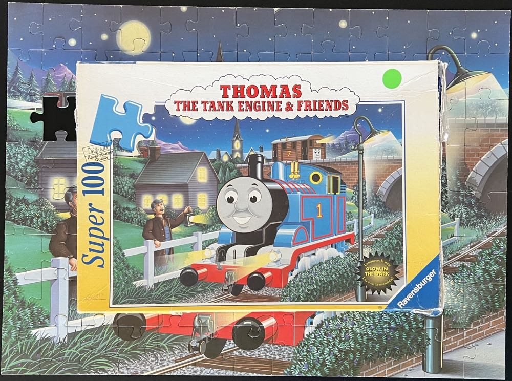 Thomas’ Midnight Ride - Ravensburger puzzle collectible [Barcode 4005556108336] - Main Image 4