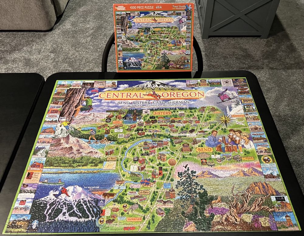 Central Oregon - White Mountain puzzle collectible [Barcode 724819255009] - Main Image 3