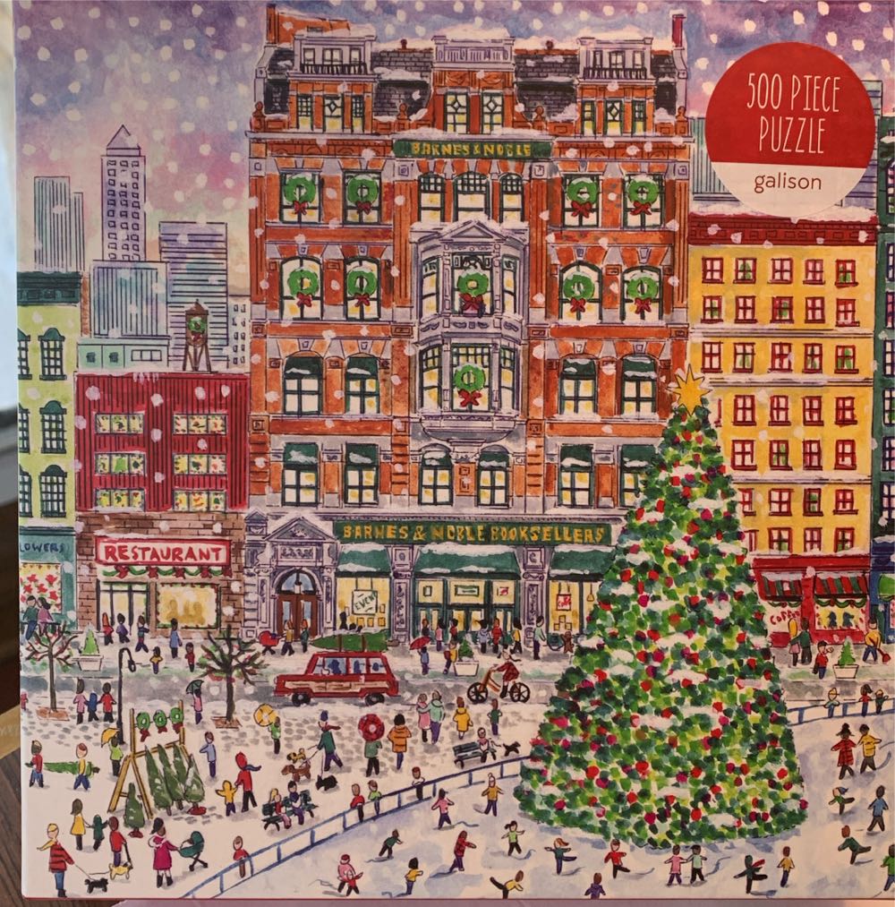 Christmas At Union Square - Galison puzzle collectible [Barcode 9780735371163] - Main Image 3