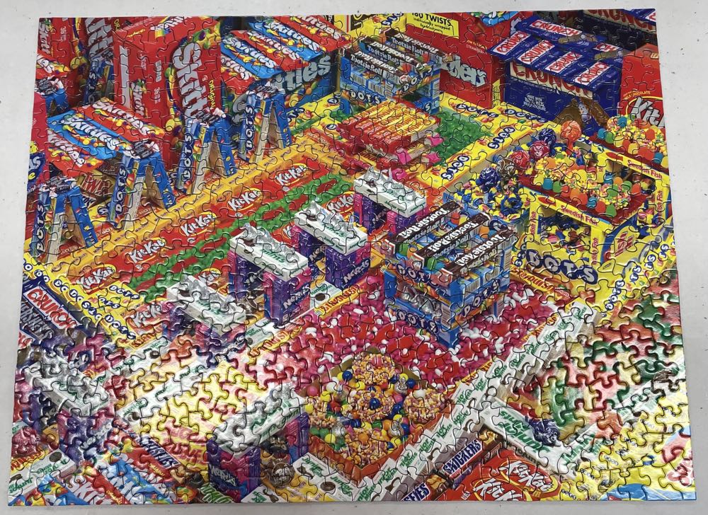 Candyscape - Springbok puzzle collectible [Barcode 091683016235] - Main Image 3