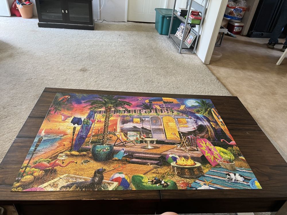 Beach Holiday - Buffalo Games puzzle collectible [Barcode 079346023196] - Main Image 2