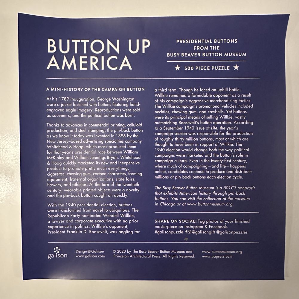 Button Up America (UV) - Galison puzzle collectible [Barcode 9780735366428] - Main Image 4