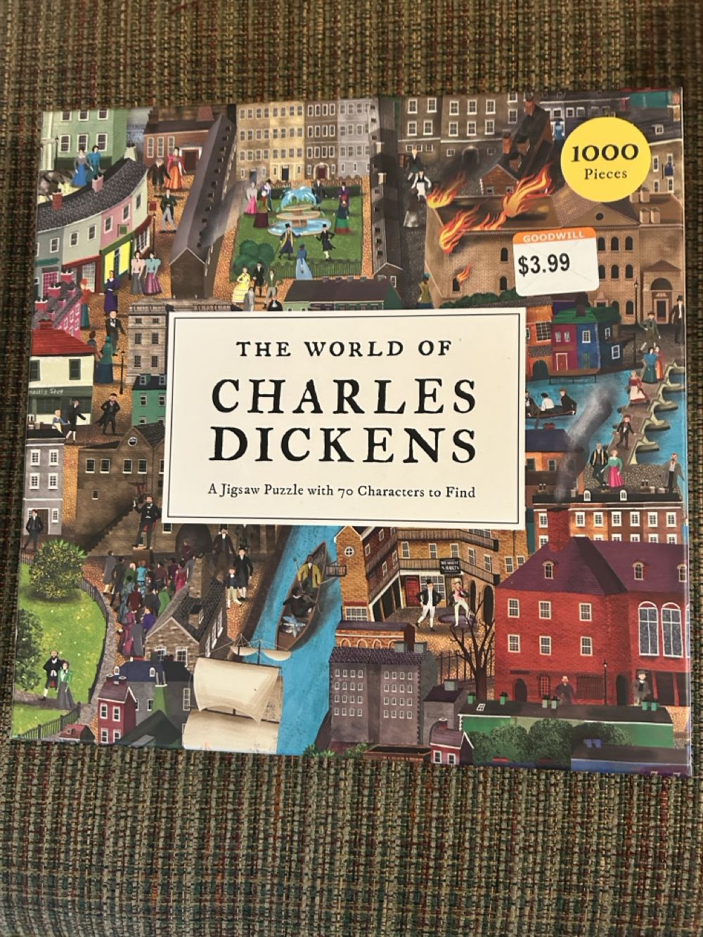 The World Of Charles Dickens - Laurence King Publishing puzzle collectible [Barcode 9781913947163] - Main Image 3