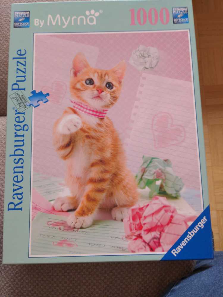 Waving Kitten - Ravensburger 🇩🇪 puzzle collectible - Main Image 1