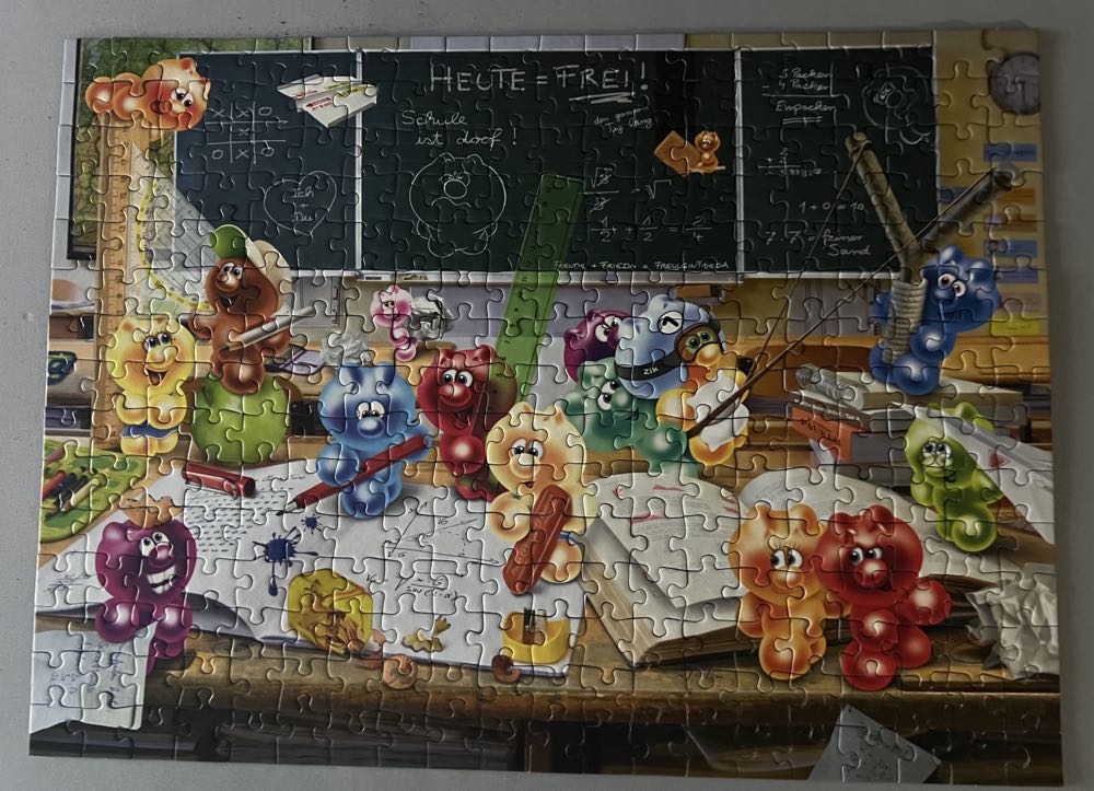 Gelini - Fun In The Classroom - Ravensburger puzzle collectible [Barcode 4005556132119] - Main Image 3