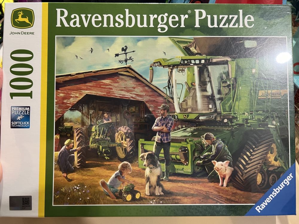 John Deere Then & Now (NIB) NFT - Ravensburger puzzle collectible [Barcode 4005556168392] - Main Image 2