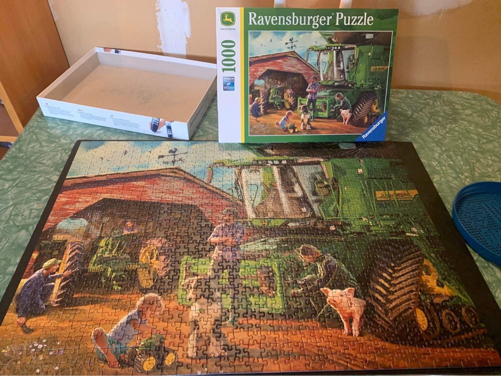 John Deere Then & Now (NIB) NFT - Ravensburger puzzle collectible [Barcode 4005556168392] - Main Image 4